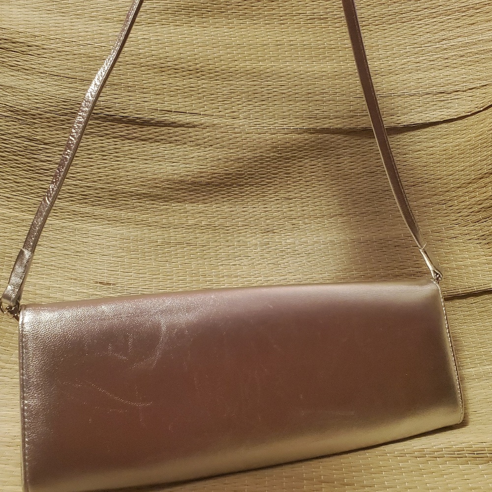 Stuart Weitzman Gold Clutch Bag - Picture 9 of 9